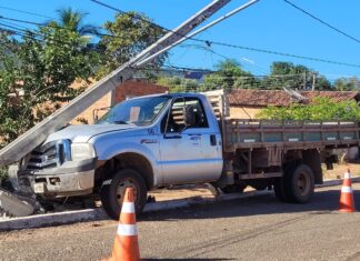 Acidentes de trânsito envolvendo postes passam de 100 nos primeiros quatro meses de 2023