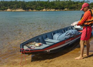 Jovem desaparece durante banho em praia e corpo é encontrado pelos Bombeiros