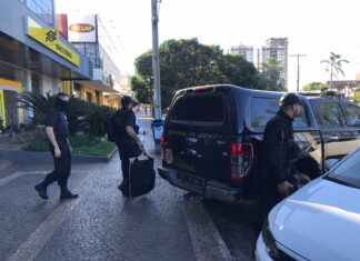 Prefeitura paga R$ 110 mil por dia para empresa em contrato de transporte escolar investigado pela Polícia Federal