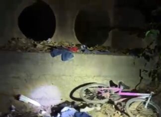 Polícia encontra roupas com sangue e bicicleta em bueiro onde criança de 5 anos foi estuprada; veja vídeo