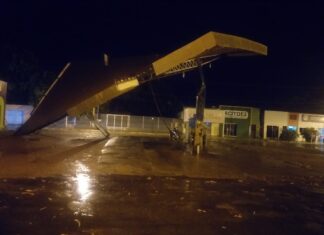VÍDEO: Chuva e ventania surpreendem moradores e causam estragos em Tocantínia