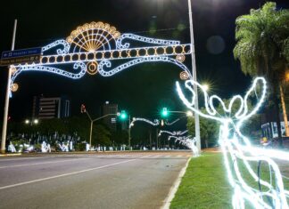 Iluminação de Natal será inaugurada neste domingo em Palmas; veja programação