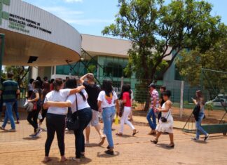 ENEM 2023: fechamento dos portões, documentos necessários e ônibus gratuitos; veja os detalhes para prova