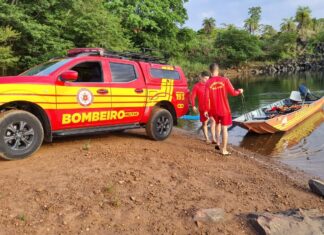 Bombeiros iniciam segundo dia de buscas por crianças ciganas desaparecidas no rio Tocantins