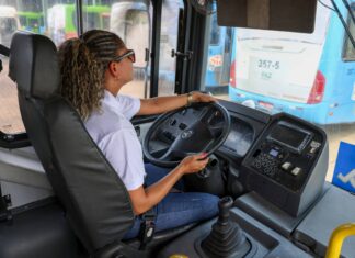 Prefeitura abre vagas para motoristas mulheres no transporte público de Palmas