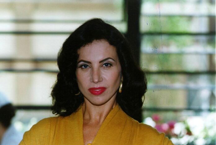 esplendor-claudia-alencar6.t44f5d9ba.m2048.xamrt699edbdu2b9l