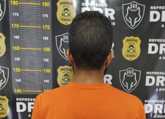 Homem paga programa sexual com celular, faz BO dizendo que aparelho foi roubado e acaba preso, diz polícia
