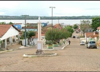 Homem é preso após abastecer em posto de combustível sem pagar e fugir com carro furtado