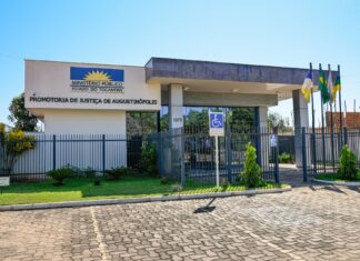 Policial civil é suspeito de estuprar enteada e oferecer dinheiro para manter relações com ela