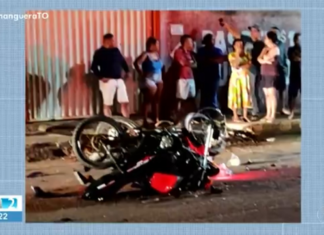 Mulher morre e dois homens ficam feridos após batida entre motos