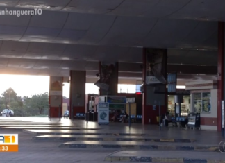 Mulher entra em trabalho de parto após ser presa por tráfico de drogas