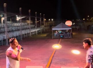 Dupla sertaneja sobe ao palco de exposição agropecuária e encontra plateia vazia: ‘Criamos expectativa’