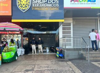 Operação da Receita Federal fecha shopping de importados e apreende R$ 3 milhões em mercadorias
