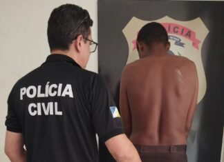 Suspeito de passar horas batendo na companheira é preso após a filha dela denunciar agressões