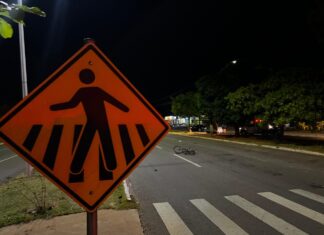 Motorista que matou ciclista em faixa de pedestre e fugiu sem ajudar se apresenta em delegacia