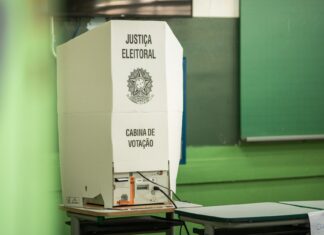 Candidatos não podem mais fazer publicidade e contratar shows até o fim da eleição; confira proibições