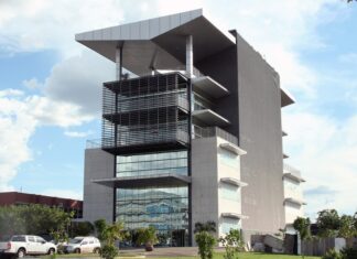 Justiça Federal abre seleção para cadastro de estagiários com bolsas de R$ 1 mil; veja como concorrer