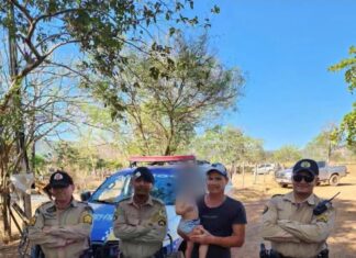 Criança de dois anos é encontrada depois de sair para brincar com triciclo e desaparecer em fazenda
