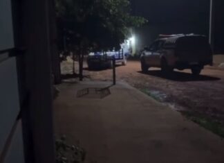 Homem ameaça dono de bar que não quis vender fiado, atira conta PMs e morre durante abordagem, diz polícia