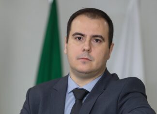 Secretário da Casa Civil de Palmas é exonerado e prefeita nomeia interina