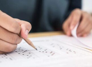 Concursos e seleção oferecem vagas com salários de até R$ 11,4 mil; veja locais e prazos de inscrições