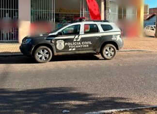 Polícia investiga falsificação de atestados médicos e cumpre mandados em casas e comércios