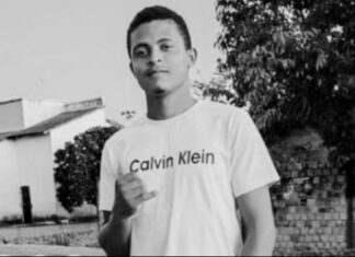 Filho foi morto pelo próprio pai após defender mãe de agressões e ameaças, diz polícia