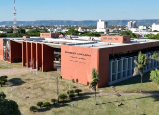 Assembleia aprova PEC que autoriza deputados a destinarem até R$ 10 milhões por ano em emendas individuais