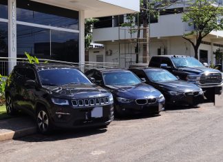 Carros apreendidos em operação contra ‘líder do tráfico’ valem mais de R$1 milhão, diz polícia