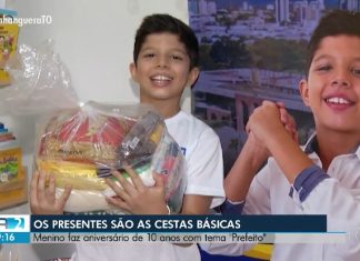 Menino faz aniversário de 10 anos com tema de ‘prefeito’ e arrecada alimentos para fazer doações