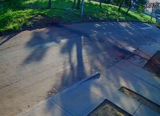 Vídeo mostra momento de acidente entre ônibus escolar e motocicleta que matou amigas de igreja evangélica