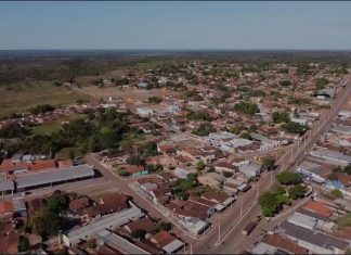 Pai mata o próprio filho com tiro após confundi-lo com animal silvestre durante caçada, diz polícia