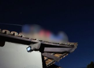 Homem tenta invadir casa de bispo e morre após levar choque no telhado