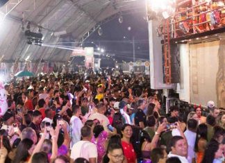 Adolescentes ficam feridos durante show no circuito de Carnaval de Gurupi