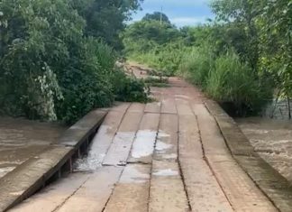 Ponte na TO-040 é interditada após fortes chuvas danificarem estrutura