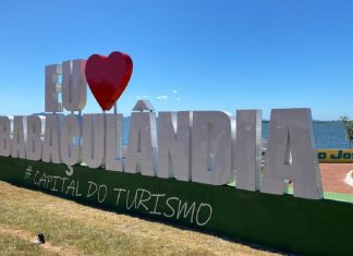 Motorista morre após carro sair da pista na TO-424
