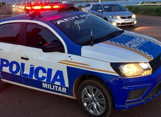 Homem é morto a facadas e suspeito é preso pela PM