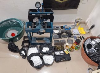Operação fecha laboratório com mais de 10 kg de cocaína, armas e munições e prende dois suspeitos durante fuga