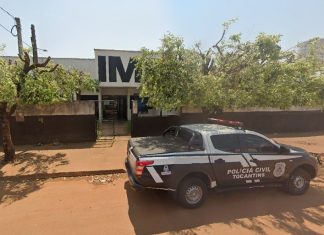Homem morre e esposa dele fica ferida após bicicleta ser atingida por moto em cruzamento, diz polícia
