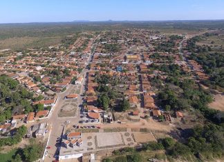 Menino de 11 anos morre após pisar em fio de energia de bomba de água, diz PM