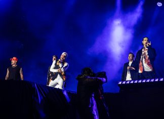Backstreet Boys faz show histórico no The Town para plateia que só queria saber de hits