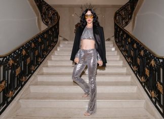 Katy Perry posta foto antes do show no The Town: ‘Eu disse que voltaria’