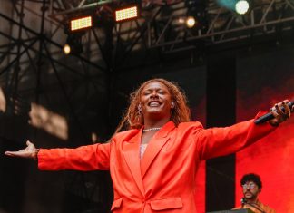 Grammy Latino 2025: Liniker é indicada nas principais categorias; veja brasileiros na lista