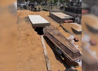 Caixão com corpo dentro é encontrado fora do túmulo em cemitério no interior do Tocantins