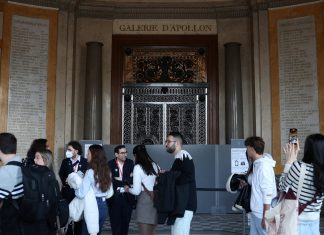 Museu do Louvre adicionará 100 câmeras externas até 2026 após assalto expor falhas de segurança