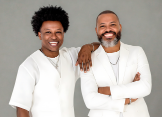 Duo Prettos amplia o repertório para fazer a roda girar com as músicas novas do álbum ‘O show deve continuar…’