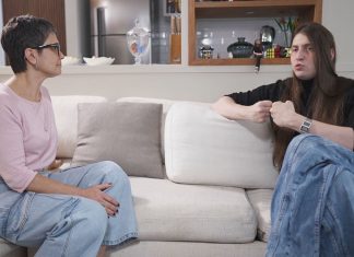 Felca: tímido e recluso, conheça o jovem por trás do fenômeno
