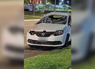 Jovem de 19 anos morre após capotar carro em avenida de Palmas