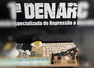 Mãe e filho são presos por suspeita de tráfico de drogas em lanchonete da família, diz polícia