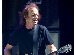 Guitarrista do AC/DC é hospitalizado na Argentina